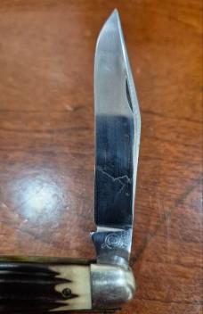 4" Queen #66 USA Muskrat Knife, Genuine Winterbottom Bone