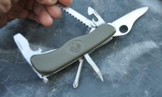 Victorinox SAK For German Bundeswehr 4 1/2" Closed 7 Functions Light Use 1980s Mil Green Handles