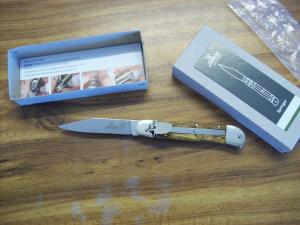 Hubertus Knife Solingen Automatic Just Arrived Yellow Curly Birch Medium Size 10 Clip-Point UNUSED