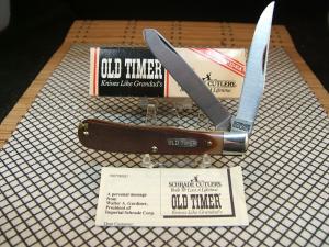 Schrade USA 127 UH (Uncle Henry) Folding Hunter