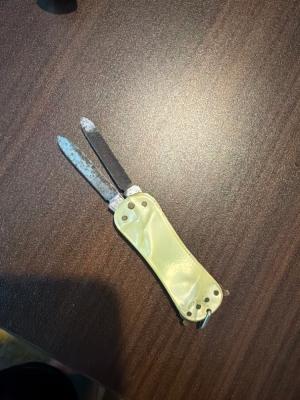 Lobster Switchblade