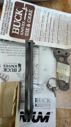 Buck Knife The Titanium 1987 Complete With Box  