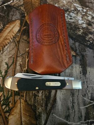 Schrade Trapper and a C Risner slip