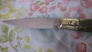 Vintage BO/BC Italian Indiana Pattada defect in horn
