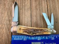 Robeson Mastercraft by Queen Humpback Whittler Stag 