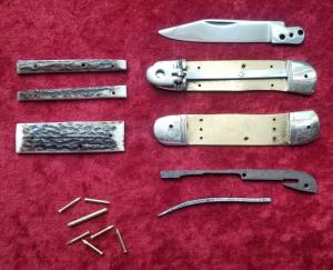 Hubertus Lilliput knife kit.