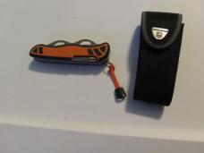 VICTORINOX  HUNTER XT WITH SHEATH NEW