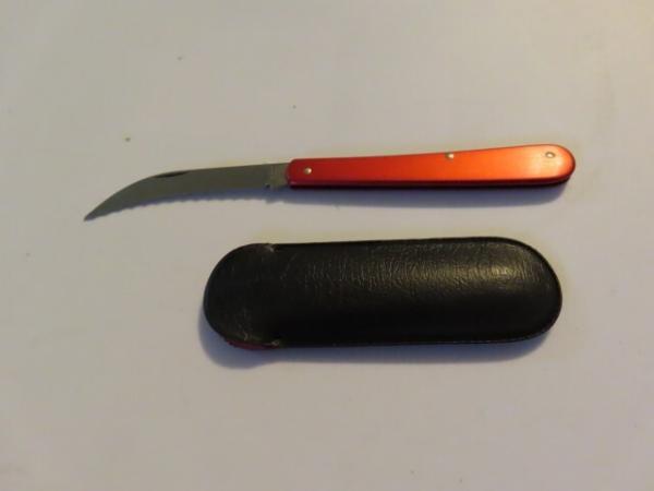 VICTORINOX BAKERS KNIFE NEW VICTORINOX BAKERS KNIFE NEW