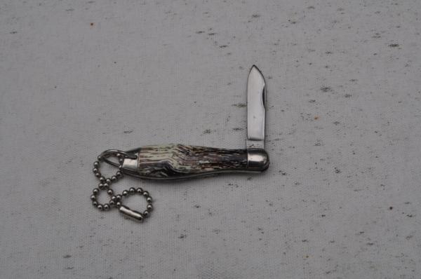 Hammer Brand USA Bowling Pin Folder 2" Mint Celluloid Handles Steel Tip Bolsters Bail With Chains Hammer Brand USA Bowling Pin Folder 2" Mint Celluloid Handles Steel Tip Bolsters Bail With Chains