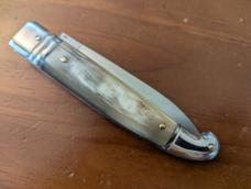 NIB AGA Campolin Old Style 21cm - 8" Birdbeak leverlock in Blonde Brazilian Horn 