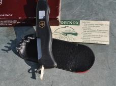 SAK Black Mint Original Box Papers And Cover Slide Lock 1 Blade Pick/Twez Cork 80s Ring Bail