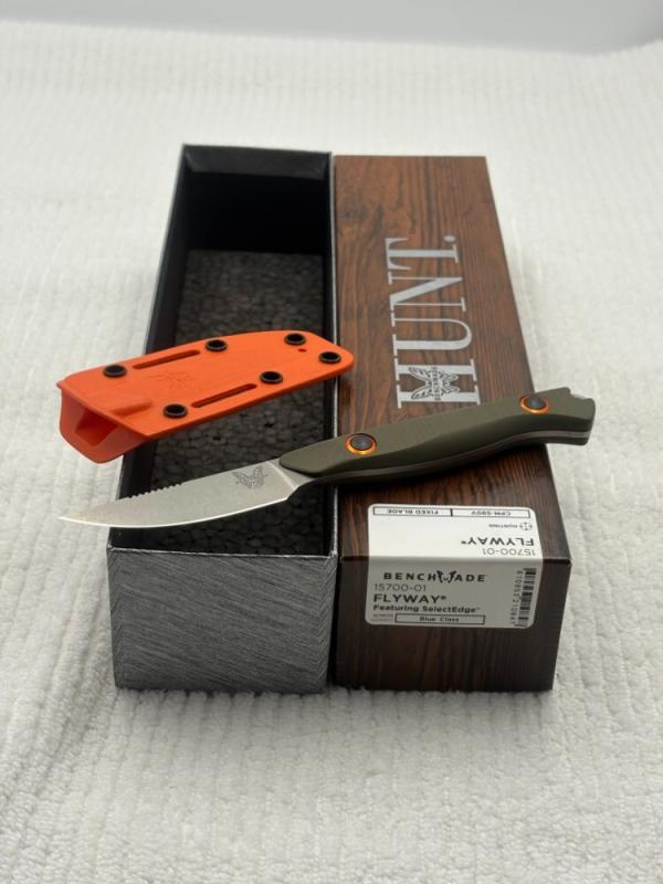 Benchmade 15700-01 Flyway Lightweight Hunting Knife Fixed Blade NIB Made In USA Benchmade 15700-01 Flyway Lightweight Hunting Knife Fixed Blade NIB Made In USA