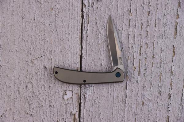 Al Mar Knives Ultra Thin - Gray 420 SS (2.7" D2) AMK4117 Al Mar Knives Ultra Thin - Gray 420 SS (2.7" D2) AMK4117
