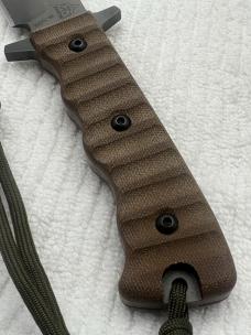 Tops Made In USA Wild Pig Hunter Large Survival / Tactical Full Tang Fixed Blade Sheath KNife