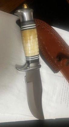 FINE SIDE KNIFE AND SHEATH