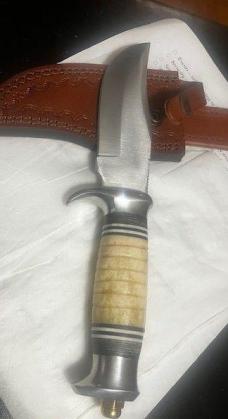 FINE SIDE KNIFE AND SHEATH