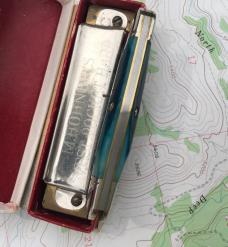 GEC 190120 Northfield Little Rattler Blue Teal Natural Bone NEW