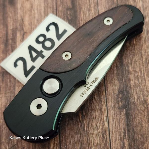 Pro Tech Runt J4 Auto Switchblade Button Lock 3.38" Closed Folding Pocket Knife Made in USA Pro Tech Runt J4 Auto Switchblade Button Lock 3.38" Closed Folding Pocket Knife Made in USA