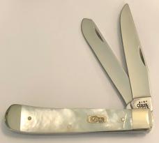 New in original clamshell and velvet 2001 Case MOP trapper