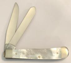 New in original clamshell and velvet 2001 Case MOP trapper