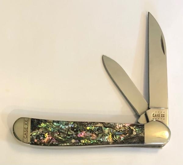 New in Plain Case Clamshell Abalone Large Copperhead w/wharncliffe blade New in Plain Case Clamshell Abalone Large Copperhead w/wharncliffe blade