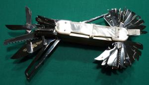 FIGHTN ROOSTER 100 BLADE EXHIBITION KNIFE 5 OF 10