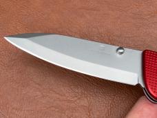 Victorinox Evoke Alox Red