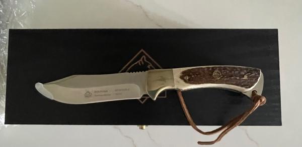 PUMA SGB Kodiak Stag Limited Run Of Only 300 Fixed Blade Discontinued PUMA SGB Kodiak Stag Limited Run Of Only 300 Fixed Blade Discontinued