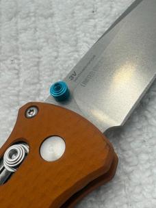 Benchmade 537-2301 Bailout 2023 Shot Show Special Orange / Blue Ltd Ed USA