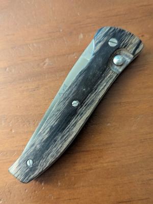 LAMINATE WINE BARREL LID SCALES MADE IN FRANCE quotBASTIDE KNIVESquot XSR GEN 2 SIDE OPENING AUTOMATIC 