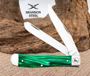 CASE XX KNIVES JOHN DEERE GREEN PEARL KIRINITE TRAPPER POCKET KNIFE 15772 USA