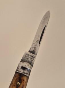 3 1/8" Vintage Hibbard Spencer Bartlett & Co. Quill Cutting Knife, Jigged Bone Scales 