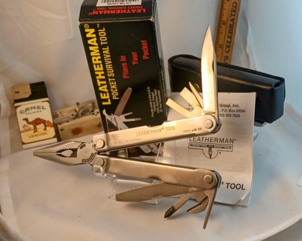 VINTAGE, OLD, RARE USA Leatherman Multi Tool W/ Sheath In Original Box w/Papers