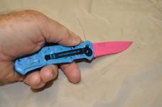 Auto With Sprinkles Mint NOS 4 1/2" Closed Pink Half Serrated Blade Safety On Top Pocket Clip
