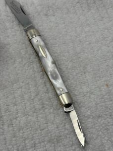 Shapleighs St Louis USA Made In Germany 3 Blade Pearl Whittler Pocket Knife