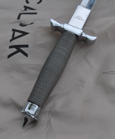 Gil Hibben Silver Shadow Dagger 12 1/2" OAL 7 1/2" Blade 420c Stainless Wire Wrapped Handle 