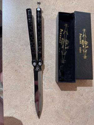Piranha Swinger Balisong