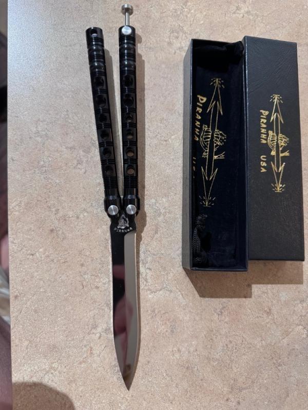 Piranha Swinger Balisong
