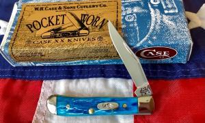 2004 Case xx Tiny Trapper Mdl 61154 with Caribbean Blue Bone Handles -NOS in Orig box