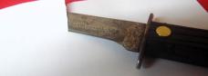 FIXED BLADE OLDIE WITH EDGE NO NAME USED YEAR UNKNOWN VERY USEABLE