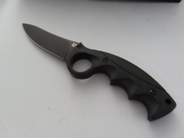 FOX ITALY RUSS KOMMER ALASKAN HUNTER G10 NEW IN BOX FOX ITALY RUSS KOMMER ALASKAN HUNTER G10 NEW IN BOX