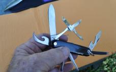 9 Function Bonsa Bontgen & Sabin Solingen germany Camp Knife 1950s Mint Black Handles  Bail