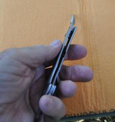 AG Russell Sea Skorpion Mint 4 1/2" Closed 3.6 Oz. Master Blade And Marlin Spike