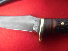 VINTAGE WESTERN USA 640 PRE OWNED HUNTING KNIFE WITH LEATHER SHEATH & JIGGED HANDLE NEAR MINT