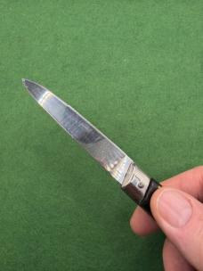 Vintage Jndiana Italian Slant Bolster Switchblade