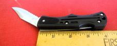 SCHRADE IRELAND LOCKBACK NICE EDGE PART SERRATED UNUSED FROM GOOD STORAGE