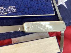 Zwilling J A Henckels Gents / Lobster Knife w/ Great Old Mother of Pearl Handles -NOS