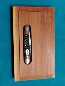 VINTAGE LITTLE MCCOY MT IDA ARKANSAS MIB QUEEN WILHELMINA FOLDING POCKET JACK PEN KNIFE KNIVES OLD