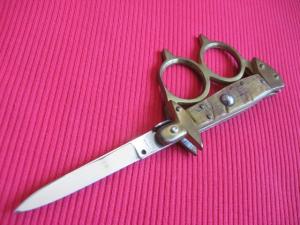 Unique EASTCOASTSNIPER Small Brass Knuckle Switchblade Knife