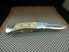 SCHRADE U.S.A. VINTAGE 705 SCRIMSHAW BEAR EXCELLENT LOCK BACK FOLDING POCKET KNIFE & SCHRADE SHEATH